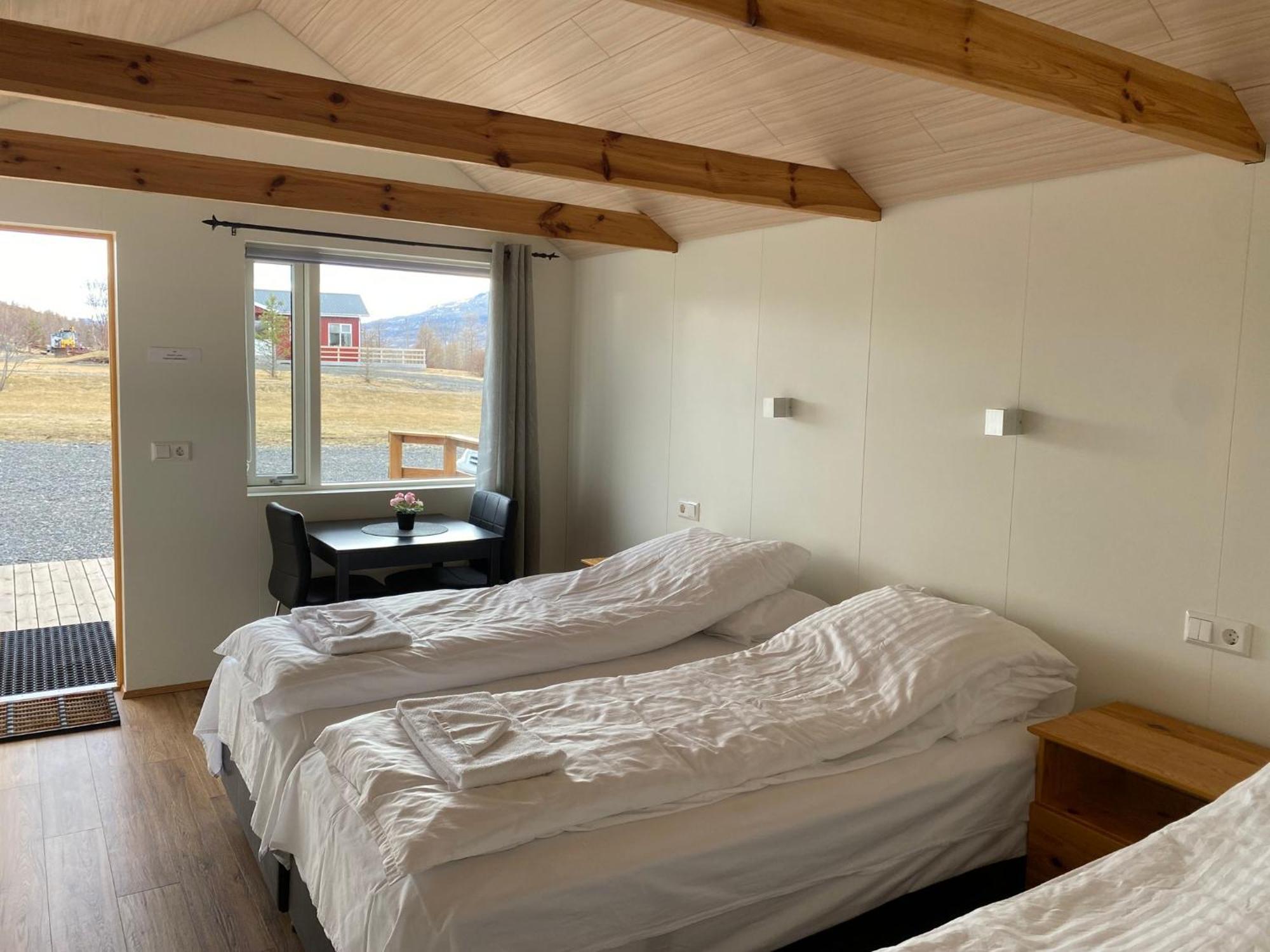 Bakkafloet Guesthouse Varmahlíð Exteriör bild